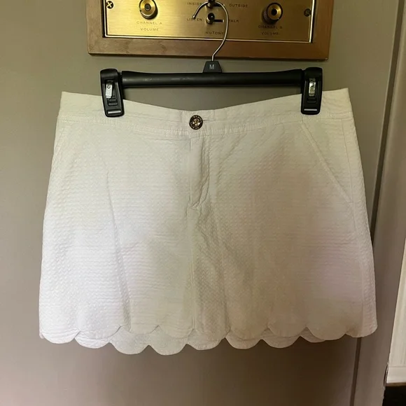 Lilly Pulitzer White Scalloped Skirt - Picture 2 of 4